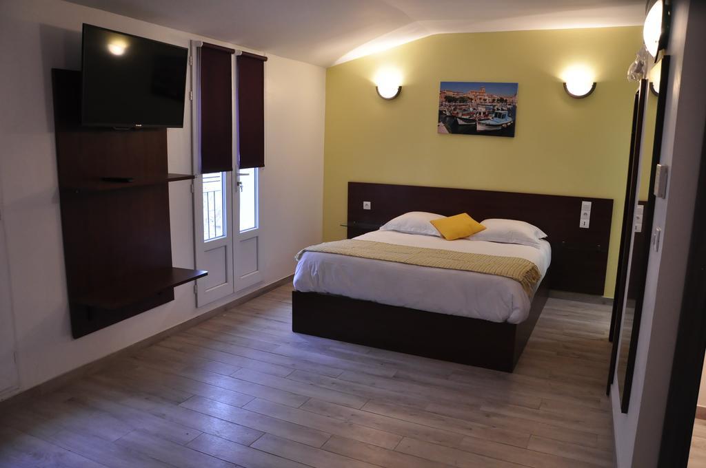 Massilia Hotel Марсель Экстерьер фото